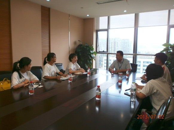 浙江工商大学法学院杭州一队走进招商银行法务部